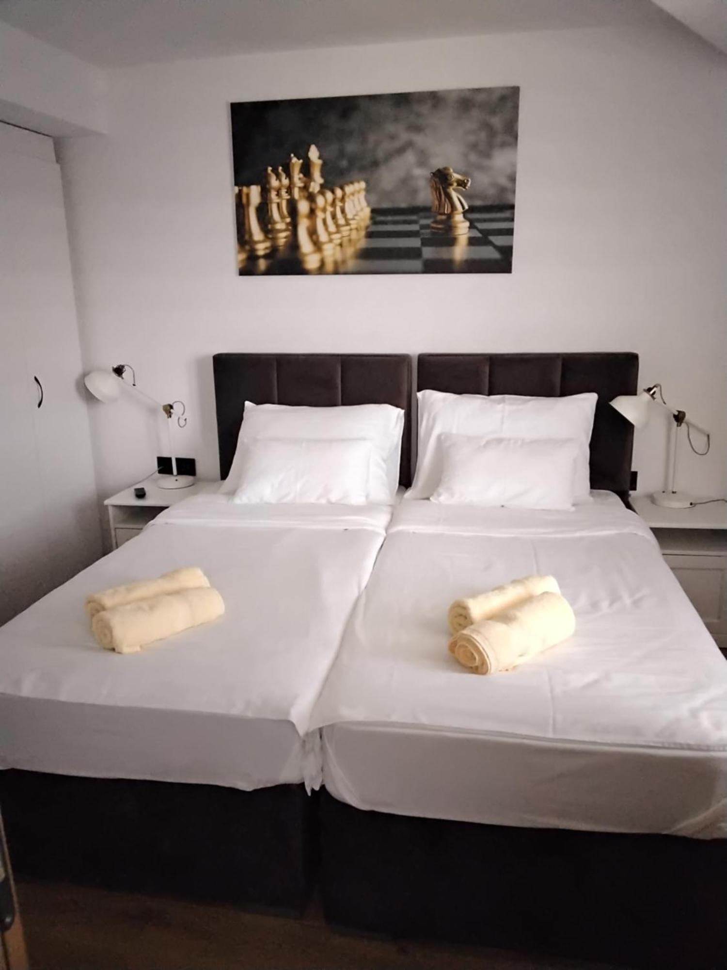 Sky Apartmani & Spa Leskovac  Quarto foto