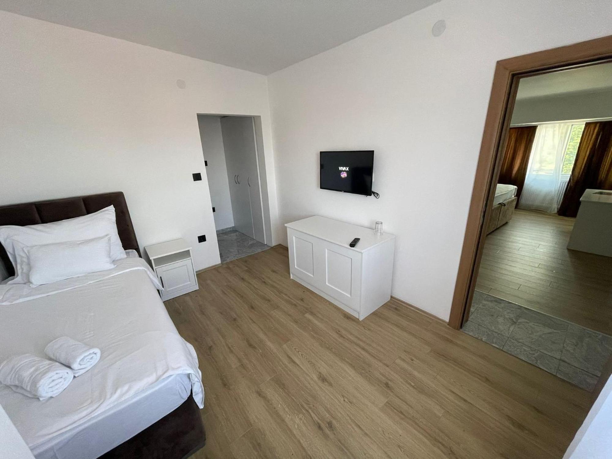 Sky Apartmani & Spa Leskovac  Quarto foto