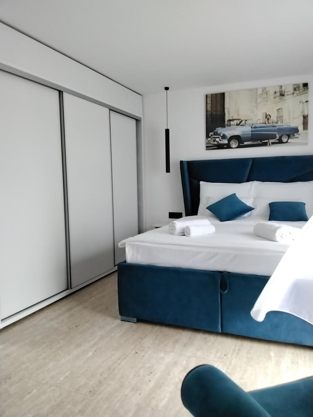 Sky Apartmani & Spa Leskovac  Quarto foto