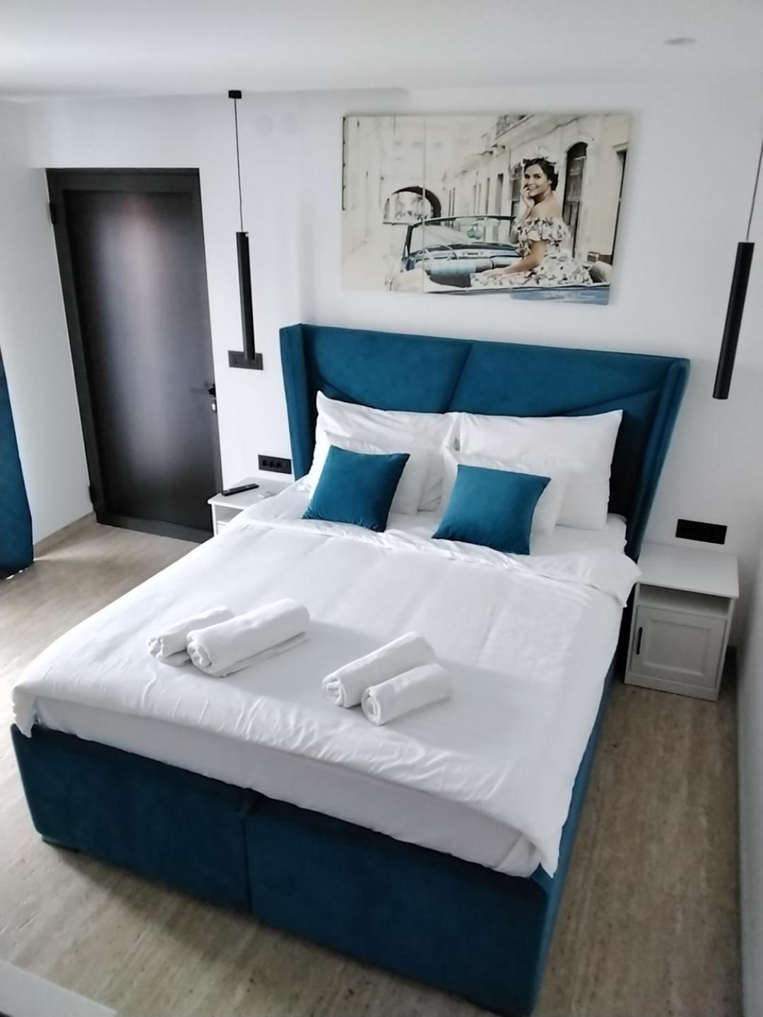 Sky Apartmani & Spa Leskovac  Quarto foto